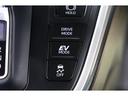 ハイブリッドＳ－Ｚ　１年保証　後席モニタ－　フルセグ　メモリーナビ　ＤＶＤ再生　ミュージックプレイヤ接続可　オットマン　Ｐリヤゲート　シートヒータ　全周囲カメラ　バックカメラ　衝突被害軽減システム　ＥＴＣ　ドラレコ（29枚目）