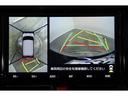 車両を上から見たような映像表示するパノラミックビューモニター付き！
