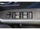 運転席はオート機能付のパワーウィンドウです!