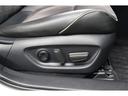 パワーシート搭載。微妙な調整が手軽にでき、ピッタリのポジションで運転することが可能です。