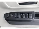 運転席はオート機能付のパワーウィンドウです!