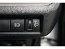 車体が傾いた状態の時にヘッドライトの光の高さを上下に調整することが出来ます！