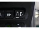 車体が傾いた状態の時にヘッドライトの光の高さを上下に調整することが出来ます!