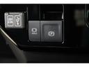 電動パーキングブレーキを搭載。スイッチ操作でパーキングブレーキを作動・解除することが可能ですので、操作の力が不要ですよ♪