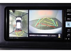 車両を上から見たような映像表示するパノラミックビューモニター付き！ 6