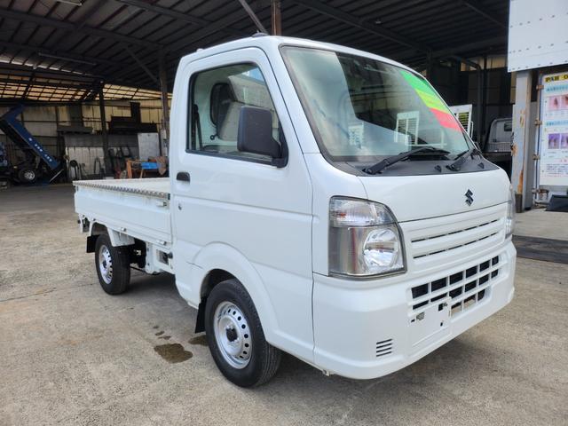 キャリイトラック 　オートマチック／４ＷＤ／エアコン／パワステ／エアバッグ装備（運転席・助手席）／スズキセーフティサポート／ＥＴＣ／ナビ（メモリーナビ）／テレビ（フルセグ）／荷台あおりアルミ縞板カバー（2枚目）