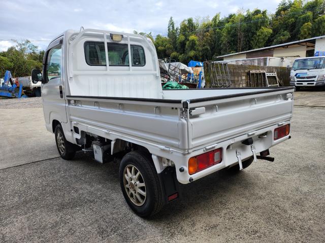 アクティトラック 　５速ＭＴ／４ＷＤ／エアコン／パワステ／エアバッグ装備／ＥＴＣ／作業灯／アルミホイール１２インチ（5枚目）