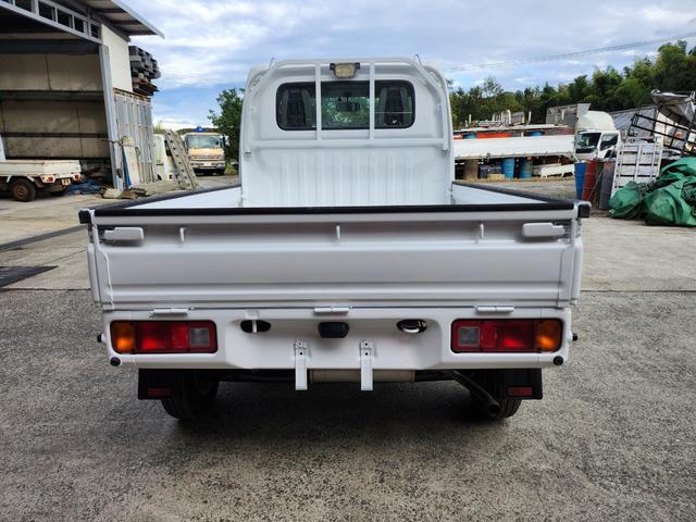 アクティトラック 　５速ＭＴ／４ＷＤ／エアコン／パワステ／エアバッグ装備／ＥＴＣ／作業灯／アルミホイール１２インチ（6枚目）