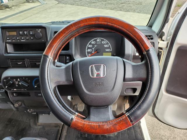 アクティトラック 　５速ＭＴ／４ＷＤ／エアコン／パワステ／エアバッグ装備／ＥＴＣ／作業灯／アルミホイール１２インチ（15枚目）