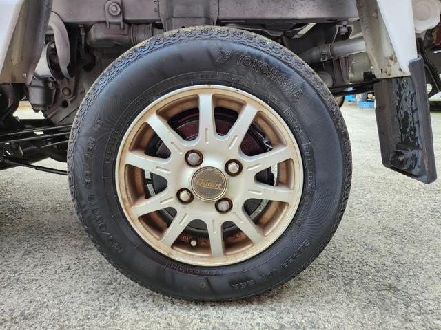 アクティトラック 　５速ＭＴ／４ＷＤ／エアコン／パワステ／エアバッグ装備／ＥＴＣ／作業灯／アルミホイール１２インチ（26枚目）