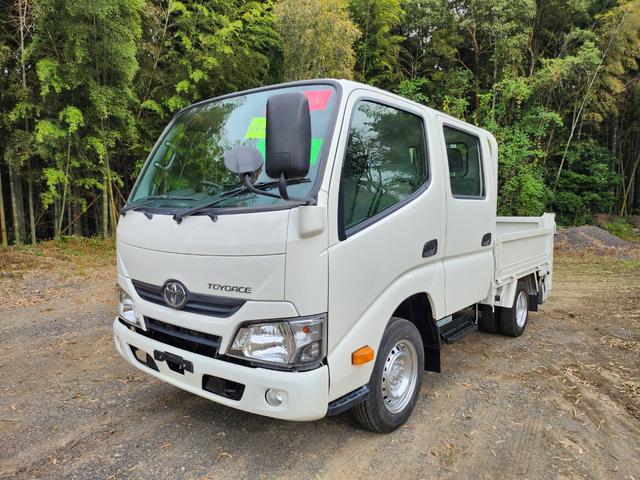 トヨエース 　Ｗキャブ／パワーゲート／ＡＴ／パワーウィンドウ（全席）／パワステ／エアコン／エアバッグ装備（運転席・助手席）／ＥＴＣ／ディーゼル／ＤＰＦ／パワーゲート／最大積載量１０５０ｋｇ／ナビ・テレビ（ワンセグ）（4枚目）