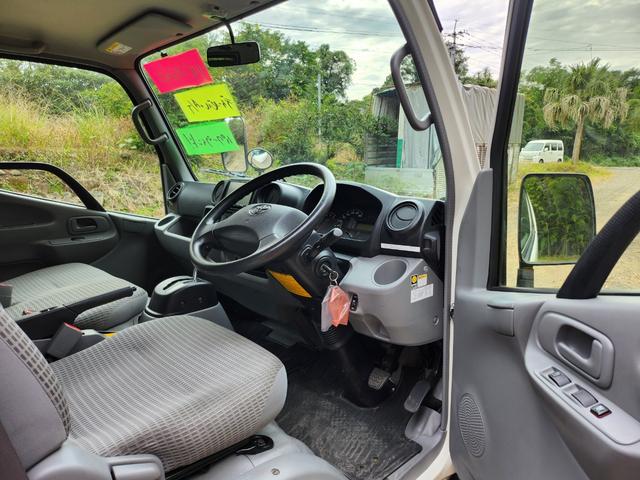 トヨエース 　Ｗキャブ／パワーゲート／ＡＴ／パワーウィンドウ（全席）／パワステ／エアコン／エアバッグ装備（運転席・助手席）／ＥＴＣ／ディーゼル／ＤＰＦ／パワーゲート／最大積載量１０５０ｋｇ／ナビ・テレビ（ワンセグ）（16枚目）