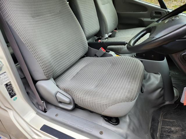 トヨエース 　Ｗキャブ／パワーゲート／ＡＴ／パワーウィンドウ（全席）／パワステ／エアコン／エアバッグ装備（運転席・助手席）／ＥＴＣ／ディーゼル／ＤＰＦ／パワーゲート／最大積載量１０５０ｋｇ／ナビ・テレビ（ワンセグ）（19枚目）