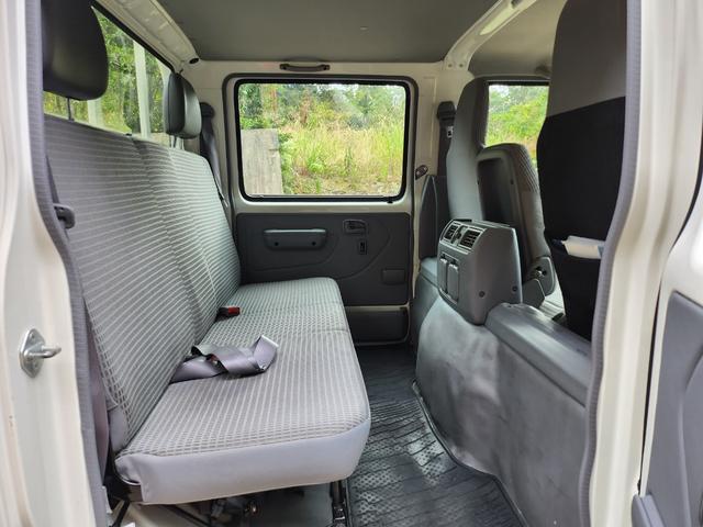 トヨエース 　Ｗキャブ／パワーゲート／ＡＴ／パワーウィンドウ（全席）／パワステ／エアコン／エアバッグ装備（運転席・助手席）／ＥＴＣ／ディーゼル／ＤＰＦ／パワーゲート／最大積載量１０５０ｋｇ／ナビ・テレビ（ワンセグ）（41枚目）