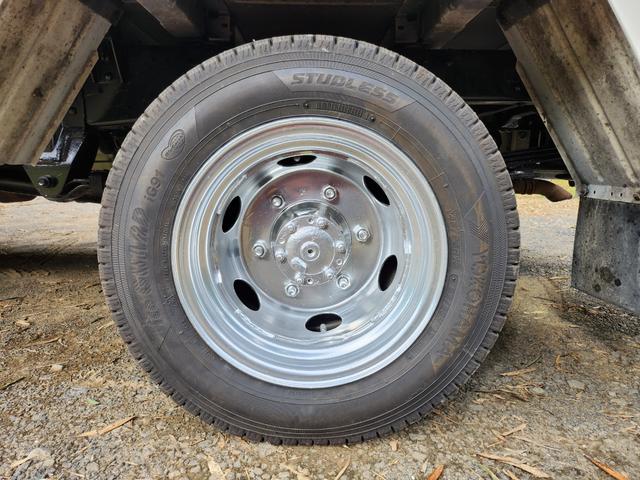 トヨエース 　Ｗキャブ／パワーゲート／ＡＴ／パワーウィンドウ（全席）／パワステ／エアコン／エアバッグ装備（運転席・助手席）／ＥＴＣ／ディーゼル／ＤＰＦ／パワーゲート／最大積載量１０５０ｋｇ／ナビ・テレビ（ワンセグ）（45枚目）