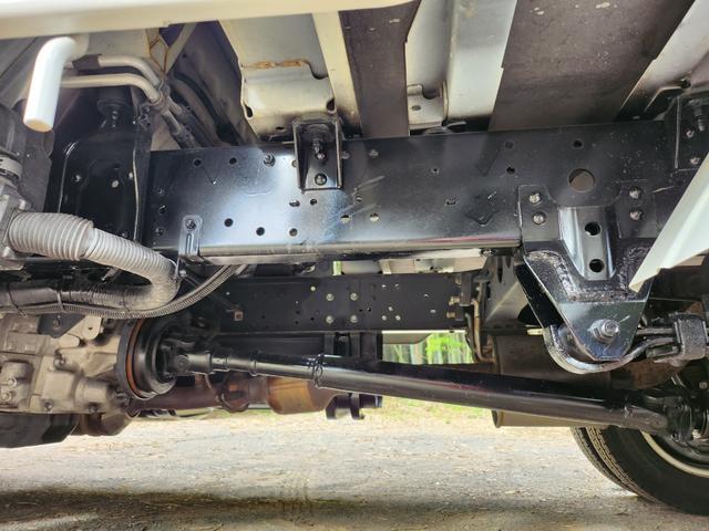 トヨエース 　Ｗキャブ／パワーゲート／ＡＴ／パワーウィンドウ（全席）／パワステ／エアコン／エアバッグ装備（運転席・助手席）／ＥＴＣ／ディーゼル／ＤＰＦ／パワーゲート／最大積載量１０５０ｋｇ／ナビ・テレビ（ワンセグ）（48枚目）