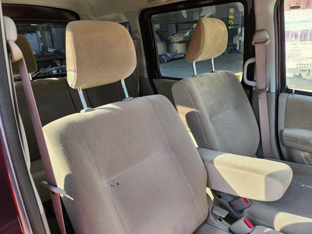 アトレーワゴン オートマチック/4WD/ターボ/パワーウィンドウ/エアコン/パワステ/エアバッグ装備/イージークローザー(左側のみ)/フォグランプ/キーレスエントリー(14枚目)