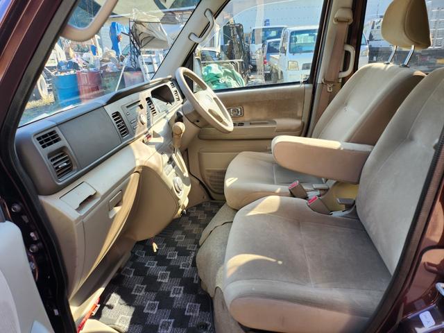 アトレーワゴン オートマチック/4WD/ターボ/パワーウィンドウ/エアコン/パワステ/エアバッグ装備/イージークローザー(左側のみ)/フォグランプ/キーレスエントリー(22枚目)