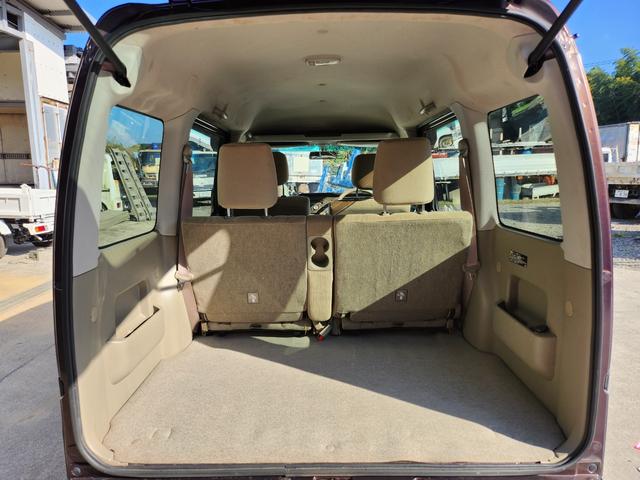 アトレーワゴン オートマチック/4WD/ターボ/パワーウィンドウ/エアコン/パワステ/エアバッグ装備/イージークローザー(左側のみ)/フォグランプ/キーレスエントリー(28枚目)