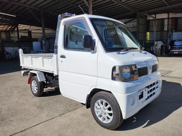 クリッパートラック 　５速ＭＴ／４ＷＤ（ＨｉＬｏ切替付）／ＰＴＯ式ダンプ／パワステ／エアコン／エアバッグ装備／荷台あおりアルミ縞板カバー／荷台背面ステンレス仕様／アルミホイール／土砂禁（3枚目）