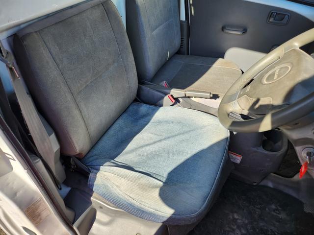 クリッパートラック 　５速ＭＴ／４ＷＤ（ＨｉＬｏ切替付）／ＰＴＯ式ダンプ／パワステ／エアコン／エアバッグ装備／荷台あおりアルミ縞板カバー／荷台背面ステンレス仕様／アルミホイール／土砂禁（21枚目）