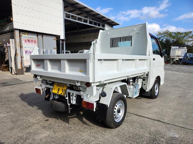 ハイゼットトラック 多目的ダンプ 5速MT/4WD(HiLo切替)/PTO式ダンプ/エアコン/パワステ/エアバッグ装備(8枚目)