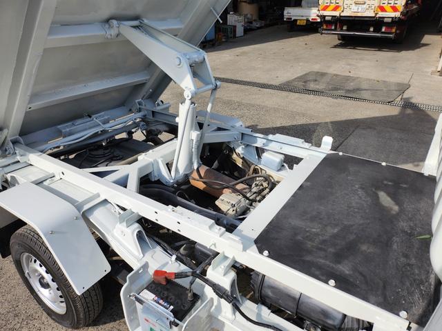 ハイゼットトラック 多目的ダンプ 5速MT/4WD(HiLo切替)/PTO式ダンプ/エアコン/パワステ/エアバッグ装備(10枚目)