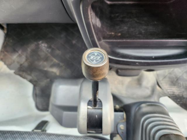 ハイゼットトラック 多目的ダンプ 5速MT/4WD(HiLo切替)/PTO式ダンプ/エアコン/パワステ/エアバッグ装備(23枚目)