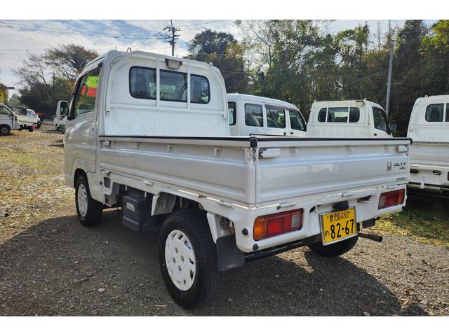 アクティトラック タウン 5速MT/4WD/パワーウィンドウ/キーレスエントリー/ドライブレコーダー/ナビ/テレビ(フルセグ)/パワステ/エアコン/エアバッグ装備/作業灯(5枚目)