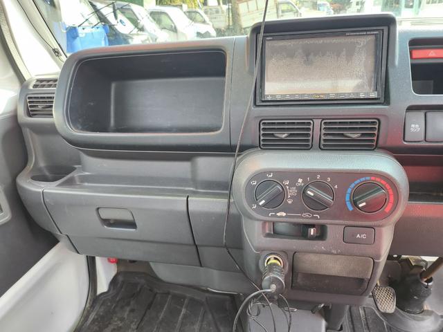 アクティトラック タウン 5速MT/4WD/パワーウィンドウ/キーレスエントリー/ドライブレコーダー/ナビ/テレビ(フルセグ)/パワステ/エアコン/エアバッグ装備/作業灯(19枚目)
