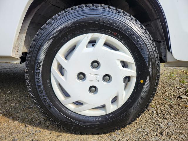 アクティトラック タウン 5速MT/4WD/パワーウィンドウ/キーレスエントリー/ドライブレコーダー/ナビ/テレビ(フルセグ)/パワステ/エアコン/エアバッグ装備/作業灯(28枚目)