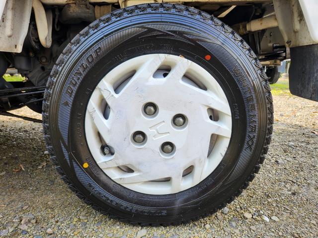 アクティトラック タウン 5速MT/4WD/パワーウィンドウ/キーレスエントリー/ドライブレコーダー/ナビ/テレビ(フルセグ)/パワステ/エアコン/エアバッグ装備/作業灯(30枚目)