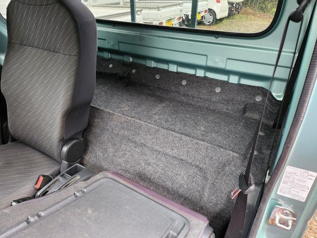 キャリイトラック 5速MT/4WD(HiLo切替)/デフロック/パワーウィンドウ/キーレスエントリー/パワステ/エアコン/エアバッグ装備/作業灯/荷台あおりアルミ縞板カバー(32枚目)