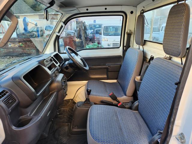 アクティトラック ＳＤＸ　５速ＭＴ／４ＷＤ／キーレスエントリー／パワステ／エアコン／エアバッグ装備／パワーウィンドウ／荷台あおりアルミ縞板カバー／作業灯（22枚目）