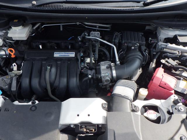 シャトル ハイブリッド 記録簿付き 運転席助手席エアバッグ AAC Bモニ VSA エアバッグ キーレス ABS スマートキー パワーウィンドウ ETC付き アイドリングストップ パワーステアリング USB入力(3枚目)