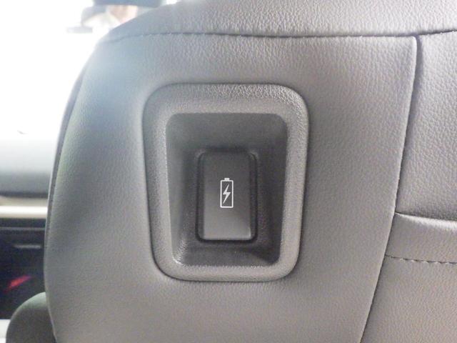 フリード エアーＥＸ　バックモニター　リアクーラー　両側パワースライドドア　横滑り防止装置　クルコン　フルセグ　ＥＴＣ車載器　オートエアコン　シートヒーター　ＬＥＤヘッドライト　３列シート　ドラレコ　ＵＳＢ（14枚目）