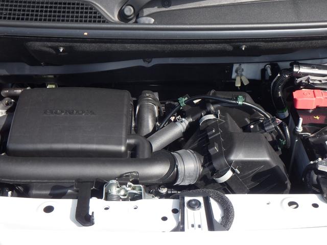 Ｎ－ＢＯＸ ベースグレード　衝突軽減システム　スマートキ－　カーテンエアバック　横滑り防止　オートクルーズ　ＬＥＤヘッドライト　キーフリー　地デジ　パワーステアリング　ドライブレコーダー　オートエアコン　ＡＢＳ（2枚目）