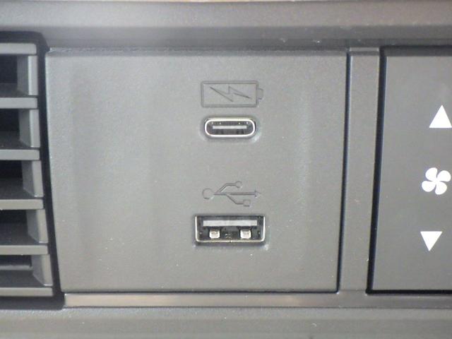 Ｎ－ＢＯＸ ベースグレード　衝突軽減システム　スマートキ－　カーテンエアバック　横滑り防止　オートクルーズ　ＬＥＤヘッドライト　キーフリー　地デジ　パワーステアリング　ドライブレコーダー　オートエアコン　ＡＢＳ（13枚目）