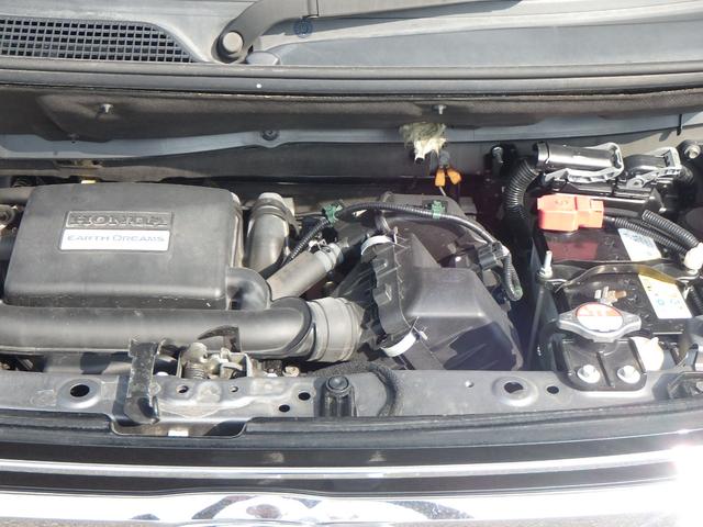 Ｎ－ＢＯＸカスタム Ｇ・Ｌホンダセンシング　地デジＴＶ　整備記録簿　助手席エアバッグ　キーレス　アイドリングＳＴ　スマ－トキ－　リアカメラ　ナビＴＶ　ＥＴＣ　前車追従機能　サイドエアバッグ　ＬＥＤヘッドライト　ＵＳＢ（3枚目）