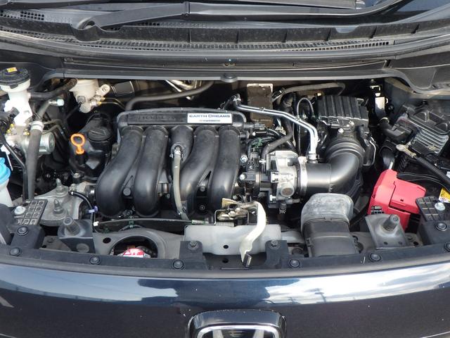 フリード Ｇ・ホンダセンシング　Ｆセグ　Ｗエアバッグ　パワーウィンドウ　アクティブクルーズコントロール　スマートキ　カラーバックモニター　整備点検記録簿　ＶＳＡ　エアコン　キーレス　ＬＥＤランプ　ＵＳＢ　ＳＲＳ（3枚目）