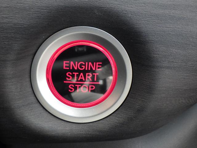 フリード Ｇ・ホンダセンシング　Ｆセグ　Ｗエアバッグ　パワーウィンドウ　アクティブクルーズコントロール　スマートキ　カラーバックモニター　整備点検記録簿　ＶＳＡ　エアコン　キーレス　ＬＥＤランプ　ＵＳＢ　ＳＲＳ（5枚目）