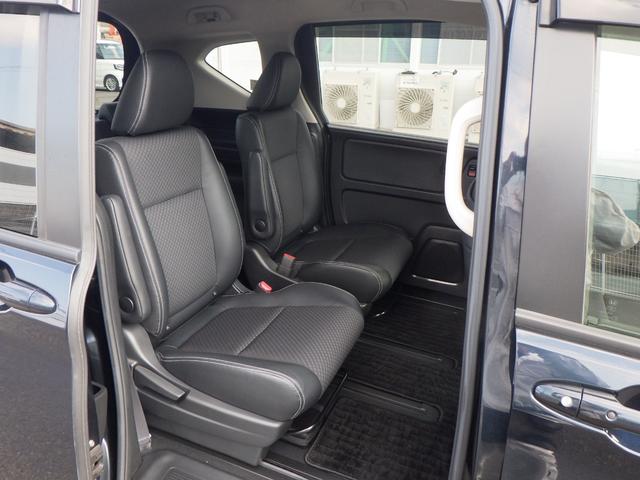 フリード Ｇ・ホンダセンシング　Ｆセグ　Ｗエアバッグ　パワーウィンドウ　アクティブクルーズコントロール　スマートキ　カラーバックモニター　整備点検記録簿　ＶＳＡ　エアコン　キーレス　ＬＥＤランプ　ＵＳＢ　ＳＲＳ（16枚目）