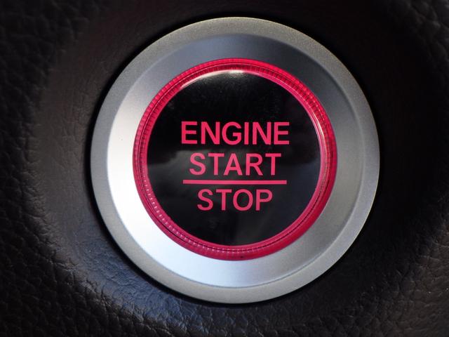 N-BOX L I-STOP ドラレコ付 PW パワステ Sヒーター スマ-トキ- Bカメ 地デジTV ナビ&TV 横滑り防止 ETC車載器 整備記録簿 LEDライト エアコン付き DVD Wエアバック USB(5枚目)