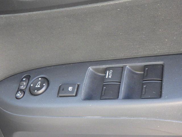 N-ONE G・Lパッケージ 整備記録簿有 ワンセグテレビ iストップ フルオートエアコン パワーウィンドウ ナビTV 助手席エアバック バックカメラ ESC 運転席エアバッグ パワーステアリング ABS スマキ(12枚目)