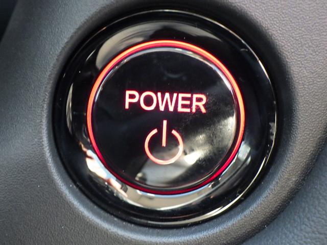 ヴェゼル ｅ：ＨＥＶＺ　スマキ　フルオートエアコン　エアバッグ　両席エアバック　Ｒカメ　記録簿付　パワーウィンドウ　ＬＥＤランプ　クルーズＣ　ナビ＆ＴＶ　キーレスエントリー　横滑り防止装置　シートヒータ（5枚目）