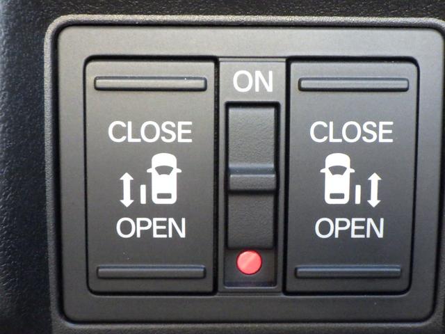 N-BOXカスタム ベースグレード W電動ドア USB接続 Dレコ オートエアコン スマートキ LED クルコン ETC バックカメラ フルセグTV パワーステアリング エアバッグ ESC パワーウインドウ フリーキー(11枚目)