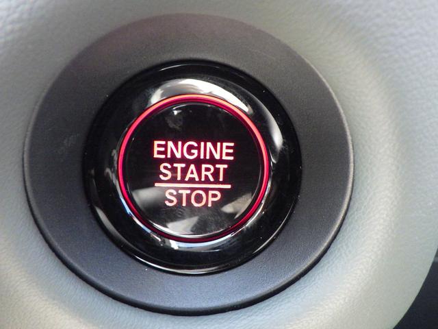 フリード クロスター　ＡＡＣ　ＥＴＣ付き　スマ－トキ－　シ－トヒ－タ－　ＵＳＢ　サイドエアバッグ　クルコン　ＥＣＯＮモード　フルセグテレビ　Ｄレコ　ＥＳＣ　ＡＢＳ　キーフリー　記録簿　バックアイカメラ（5枚目）