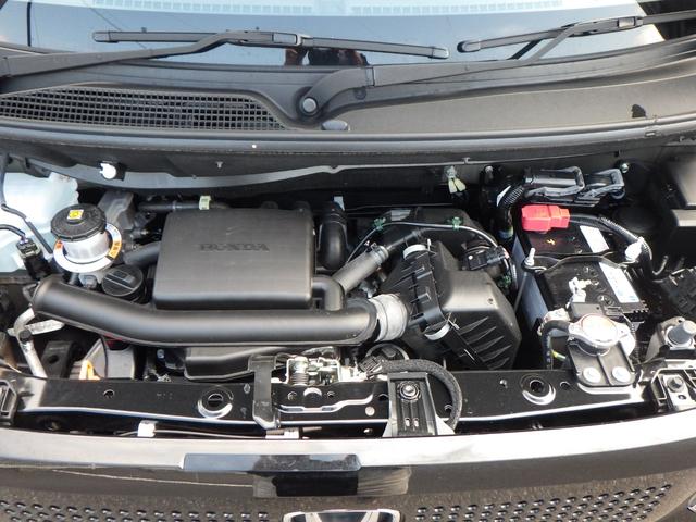 Ｎ－ＢＯＸ ベースグレード　ＥＣＯＮ　Ｓヒーター　ＬＥＤヘットライト　ブレーキサポート　キーフリーシステム　パワーウインドー　ナビＴＶ　スマートキーシステム　サイドエアバック　パワーステアリング　フルセグテレビ（3枚目）