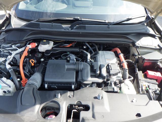 ヴェゼル ｅ：ＨＥＶＰＬａＹ　フルセグテレビ　パノラミックルーフ　カーテンエアバック　シ－トヒ－タ－　ＬＥＤヘッドランプ　キーレスエントリー　フルオートエアコン　Ｒカメラ　ＵＳＢ　ＡＢＳ　ＥＳＣ　エアバッグ（3枚目）