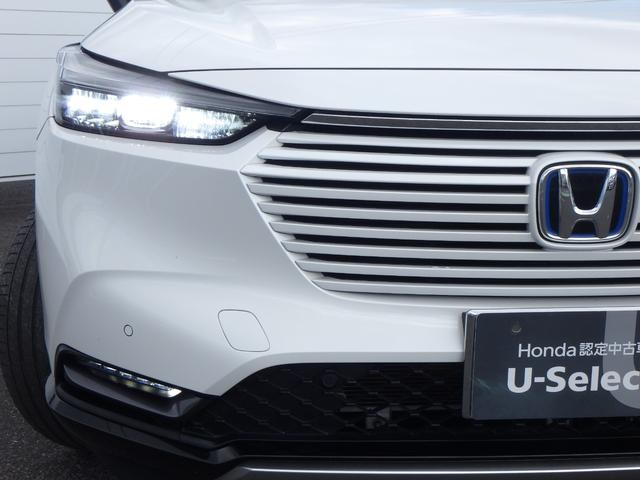 ヴェゼル e:HEVZ Sヒータ 地デジフルセグTV 定期点検記録簿 電動テールゲート サイドエアバッグ 後カメラ 横滑防止装置 エアコン LEDヘットライト パワステ USB接続 ナビTV エアバック(2枚目)